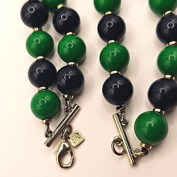 Elegant Green, Black & Goldtone Beaded Necklace - Picture 5 of 5